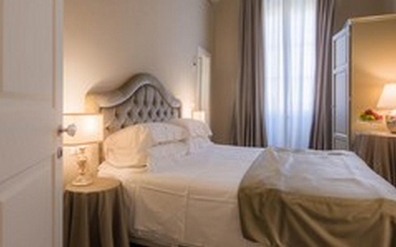 Hotel Torre Guelfa Palazzo Acciaiuoli Флоренция Экстерьер фото